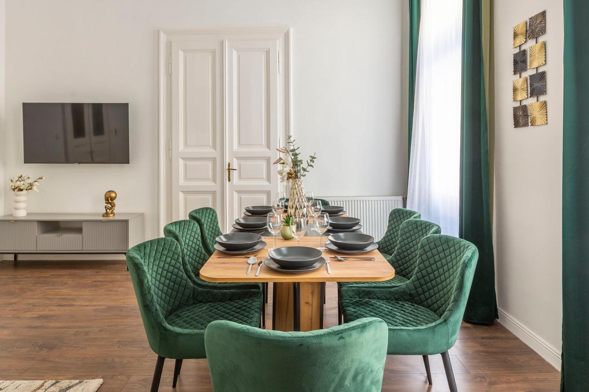 Luxurious Prestige Residence Next To The New York Cafe Budapest Exterior photo